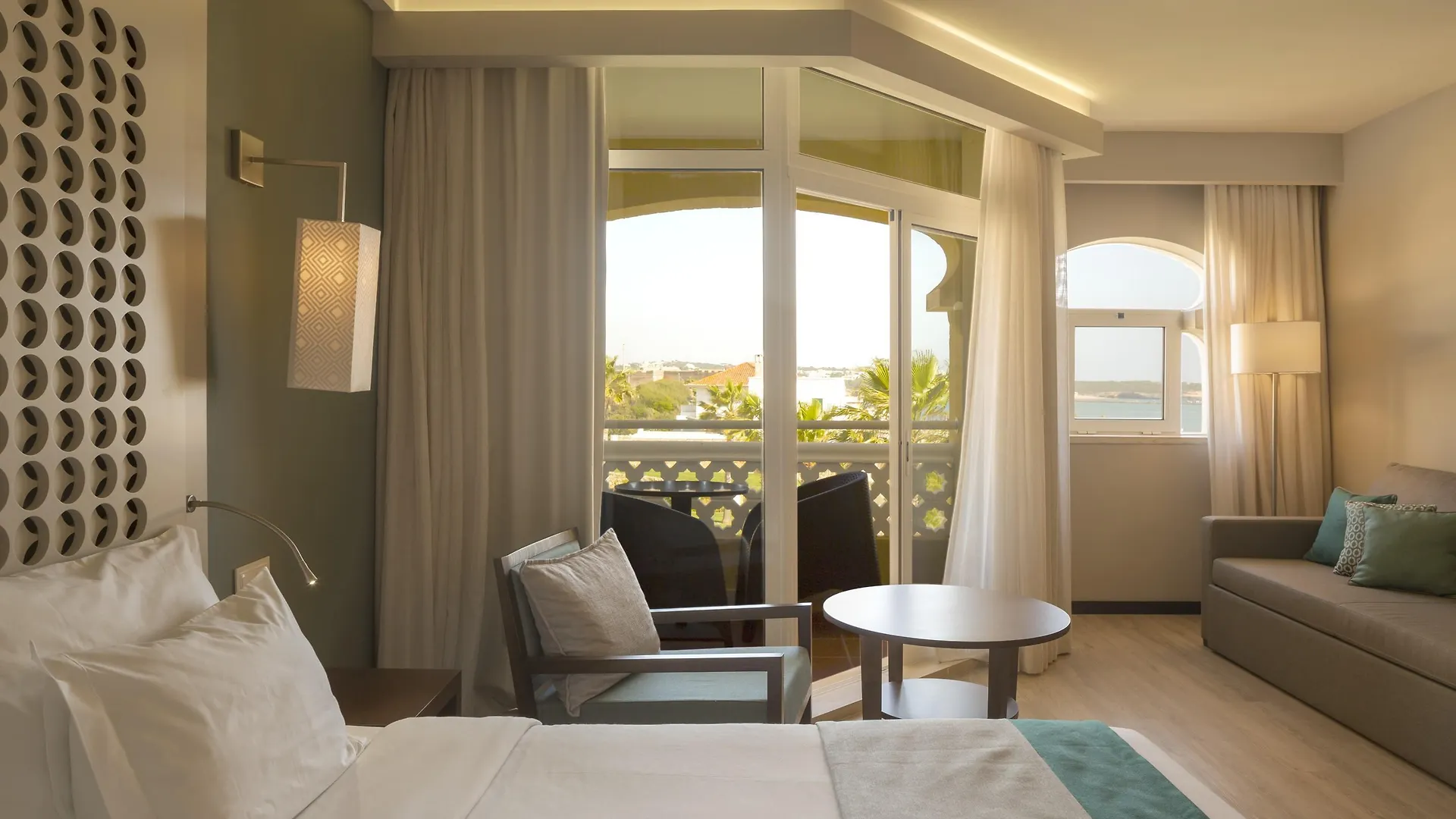 AP Oriental Beach - Adults Friendly Portimão