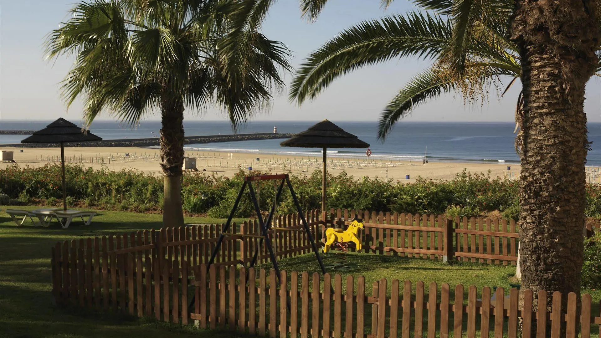 Ap Oriental Beach - Adults Friendly Portimão 4*,  Portugal