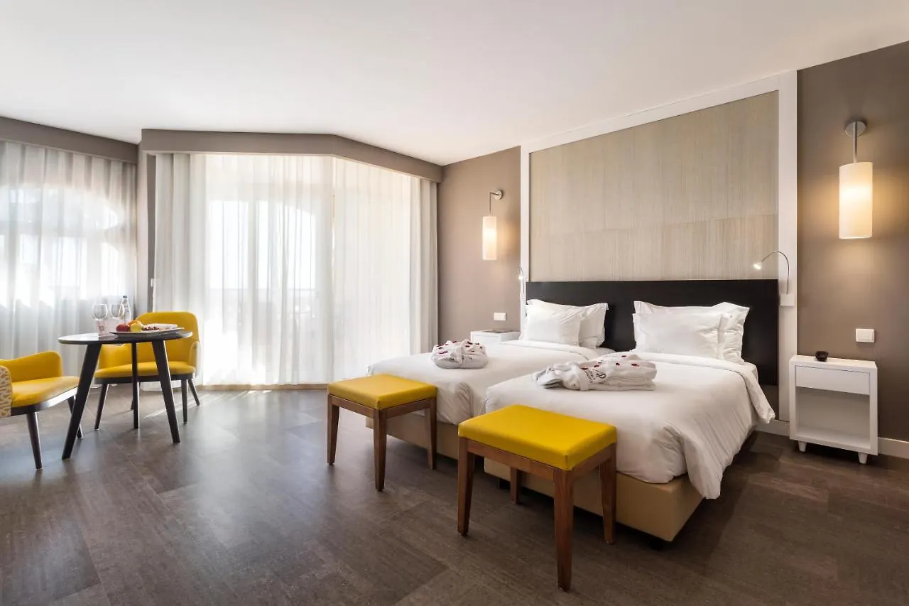 Ap Oriental Beach - Adults Friendly Portimao Portugal